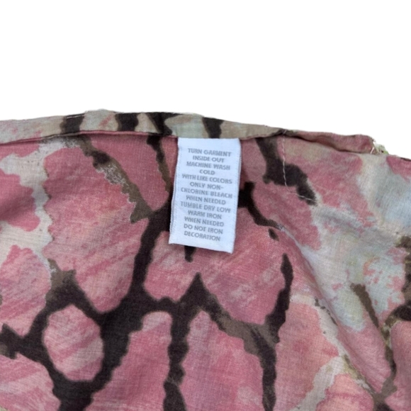 Charter Club Women's Blouse with Long Sleeve Stamped with Design on the front L. - Picture 9 of 9